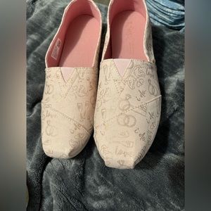 Toms I Do Slip Ons